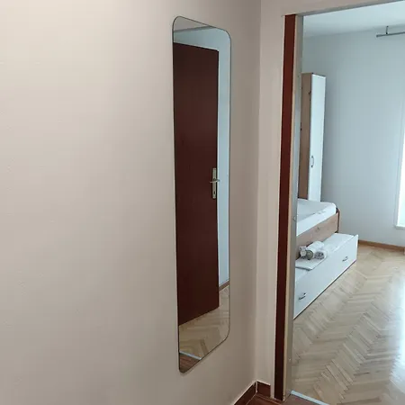 Faith Apartman *